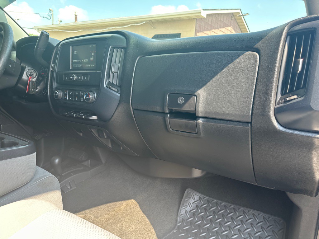 2017 GMC Sierra Image 7