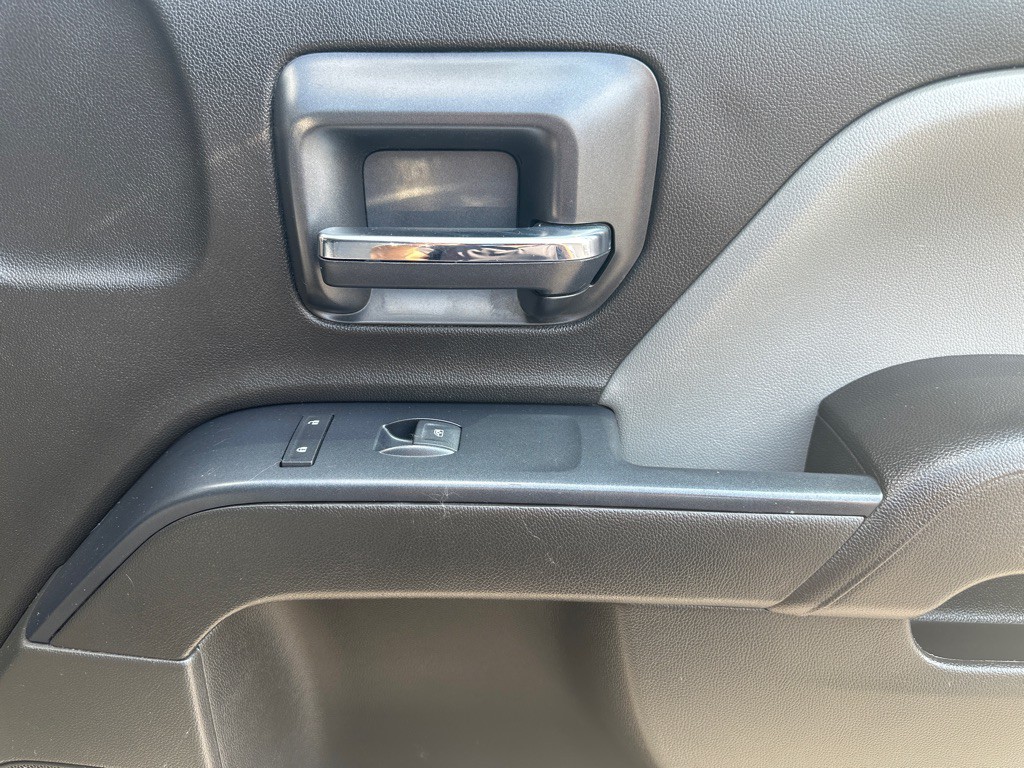 2017 GMC Sierra Image 10