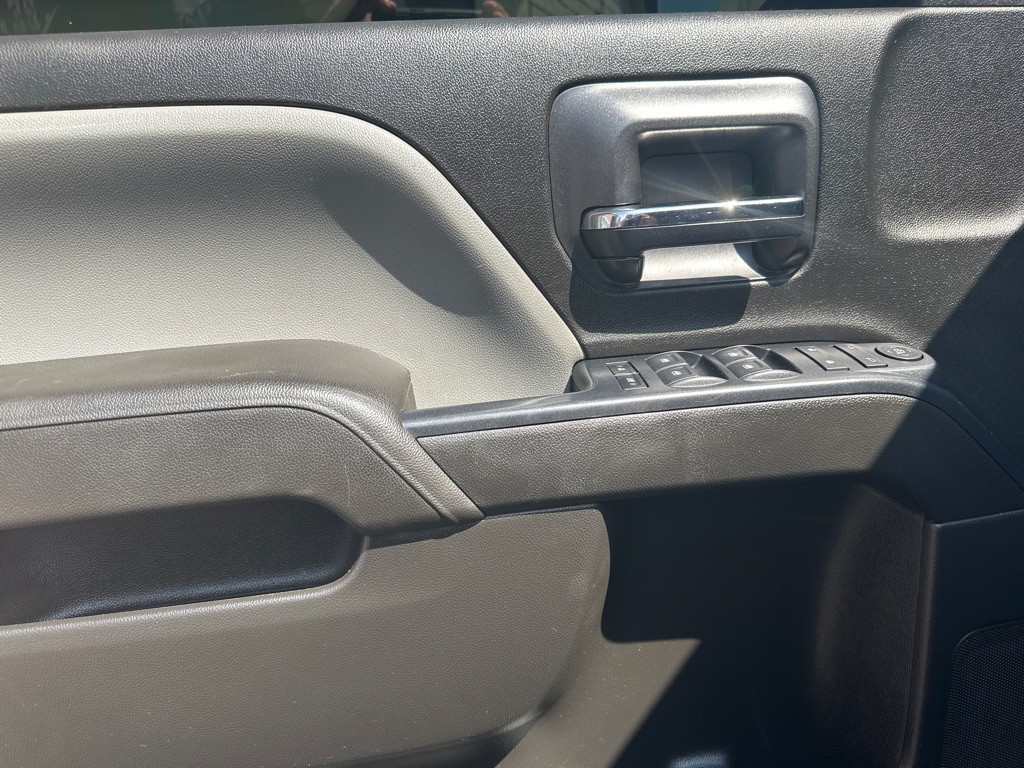 2017 GMC Sierra Image 14