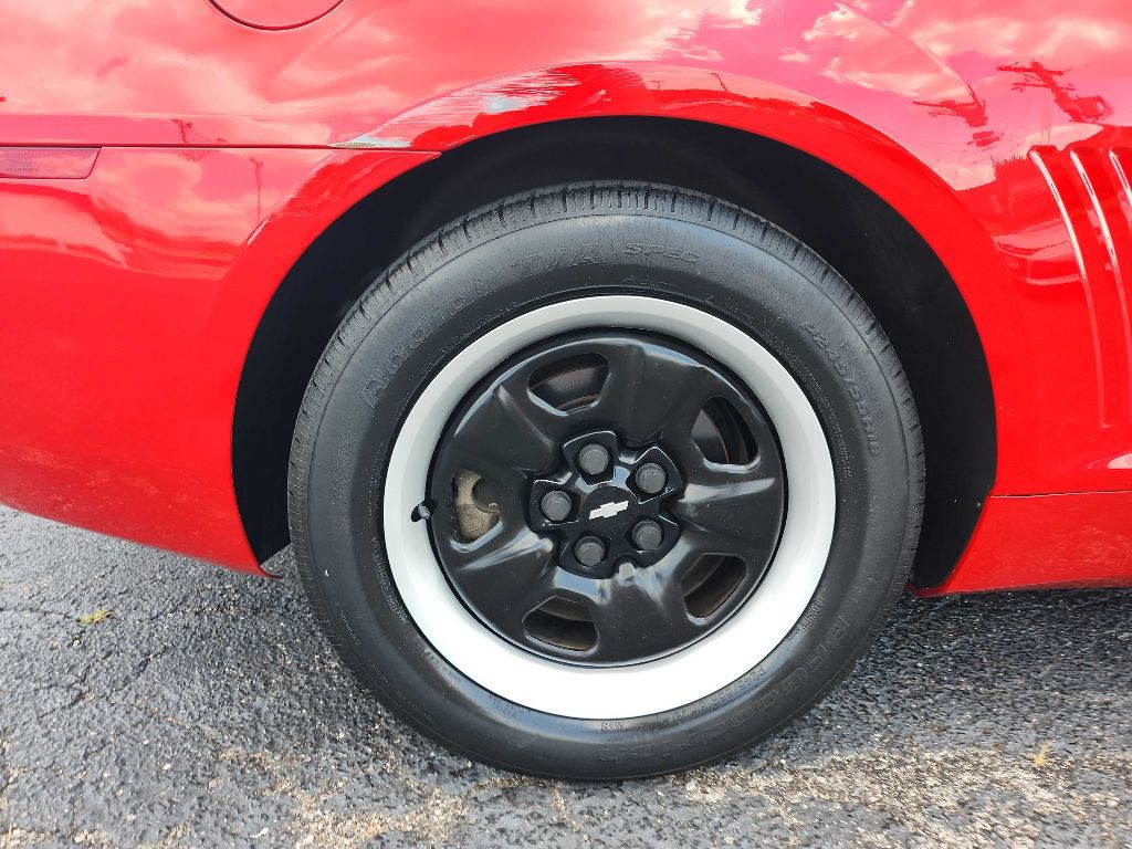 2013 Chevrolet Camaro Image 8
