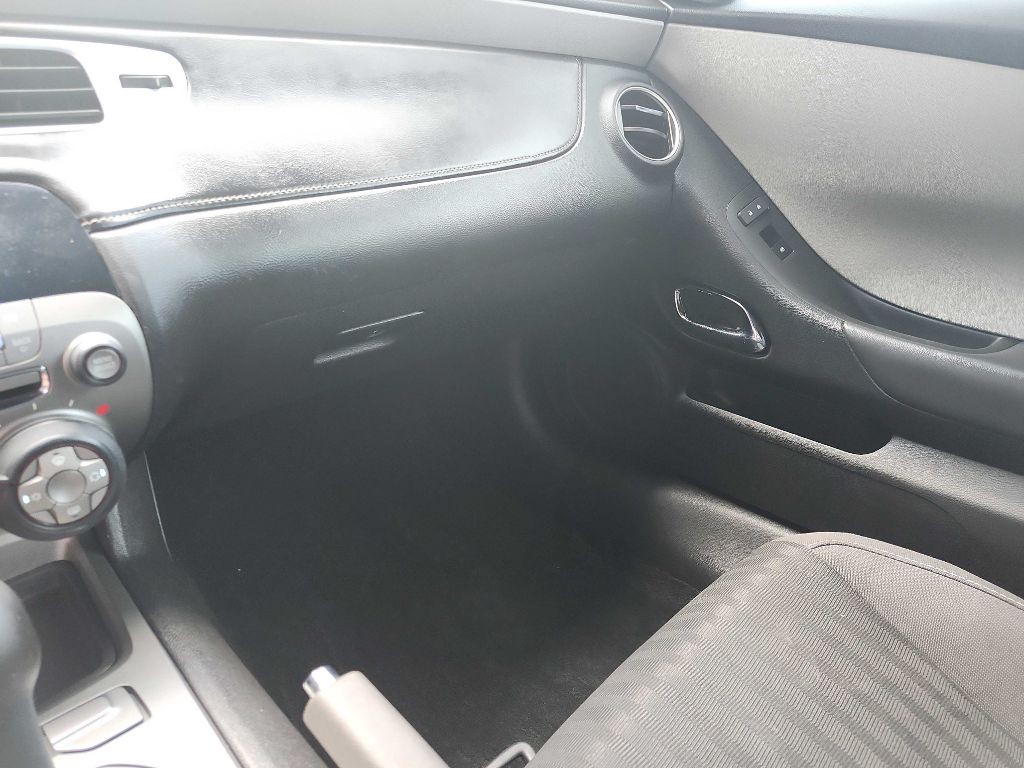 2013 Chevrolet Camaro Image 20
