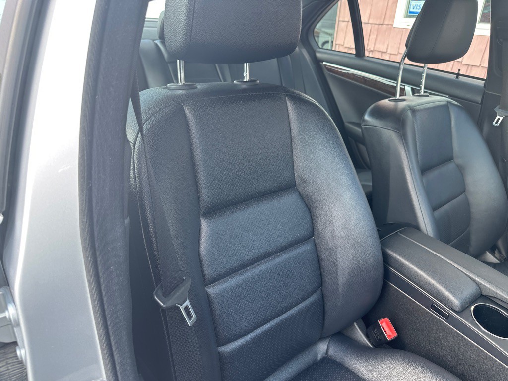 2014 Mercedes-Benz C-Class Image 8