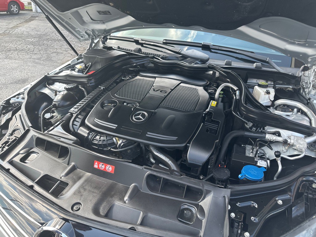 2014 Mercedes-Benz C-Class Image 24