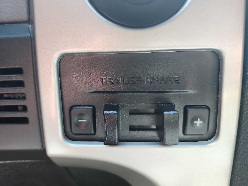 2014 Ford F-150 Image 24