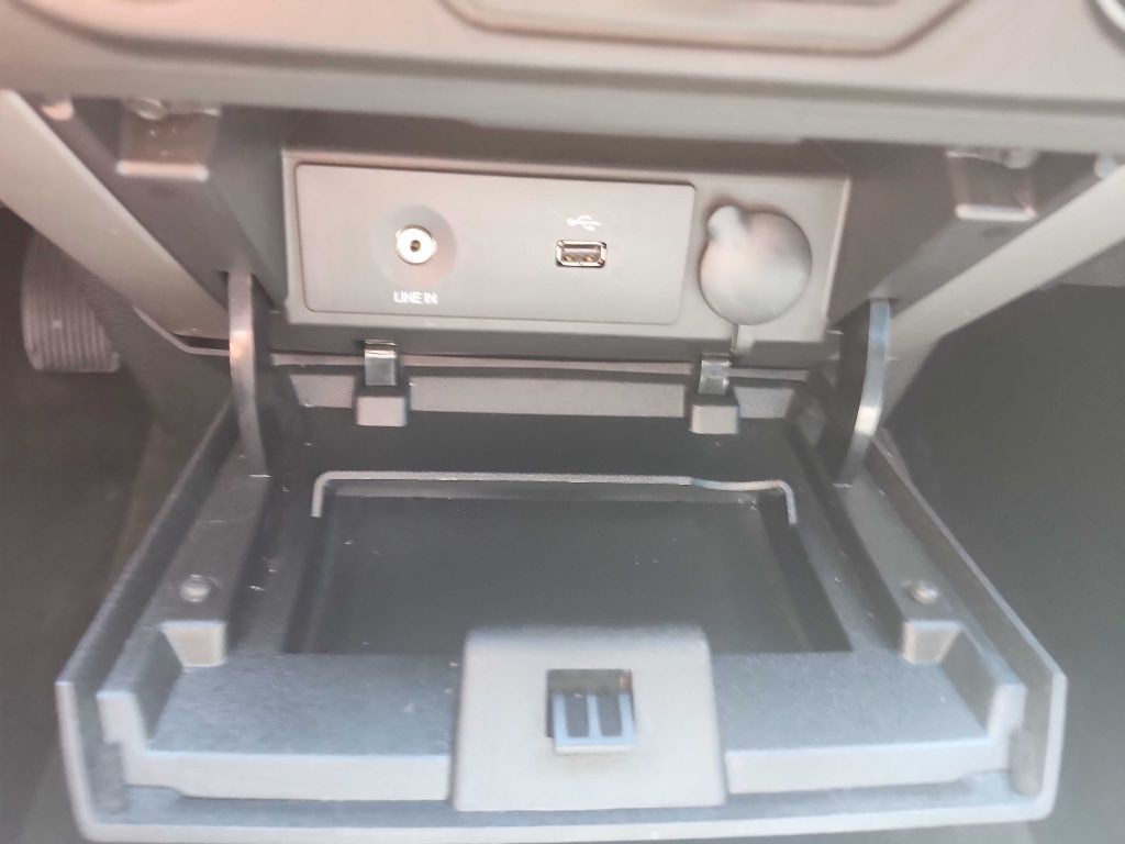 2014 Ford F-150 Image 25