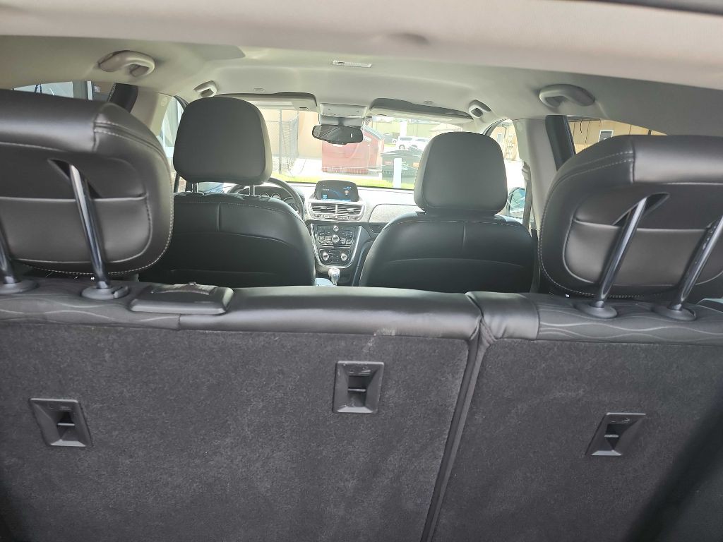 2016 Buick Enclave Image 9