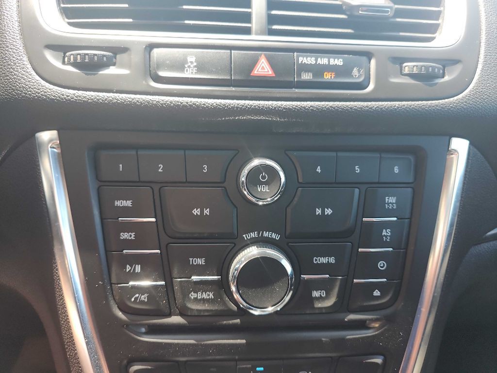 2016 Buick Enclave Image 22