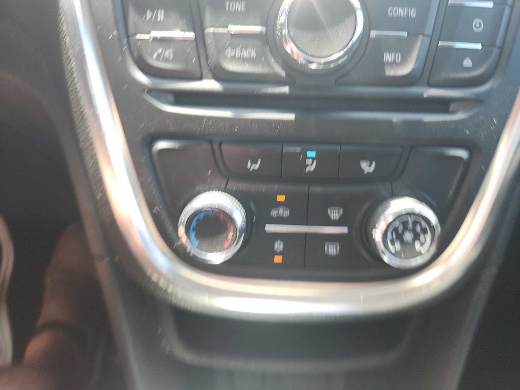 2016 Buick Enclave Image 24