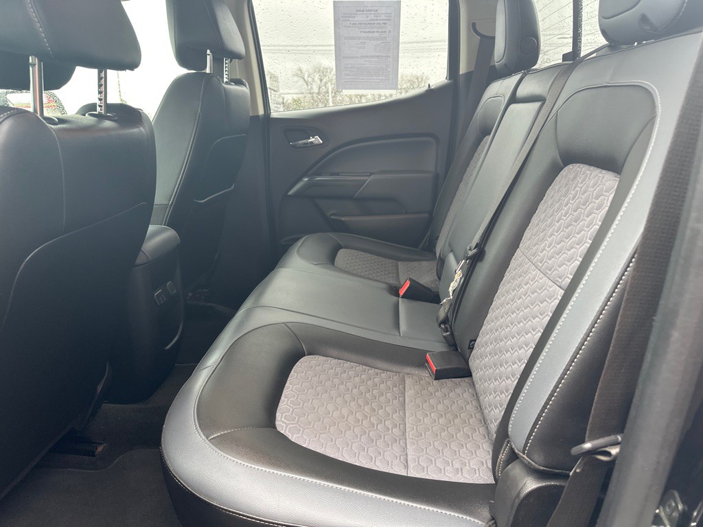 2017 Chevrolet Colorado Image 18