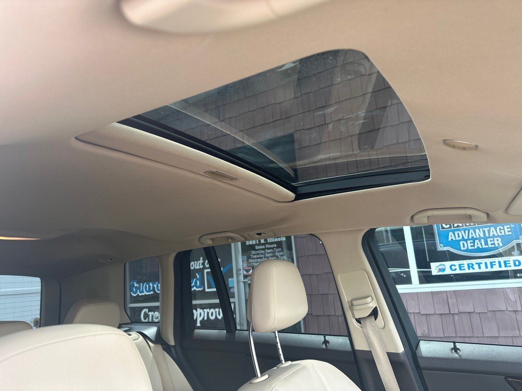 2013 Mercedes-Benz GLK-Class Image 8