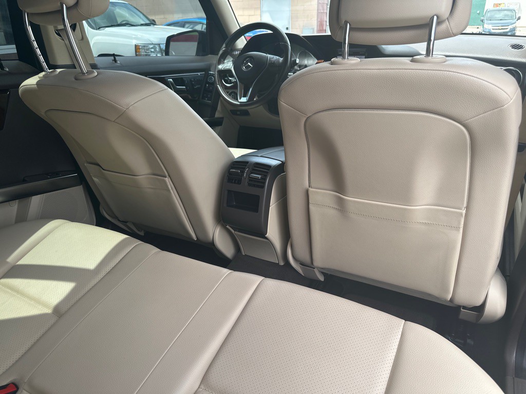 2013 Mercedes-Benz GLK-Class Image 13