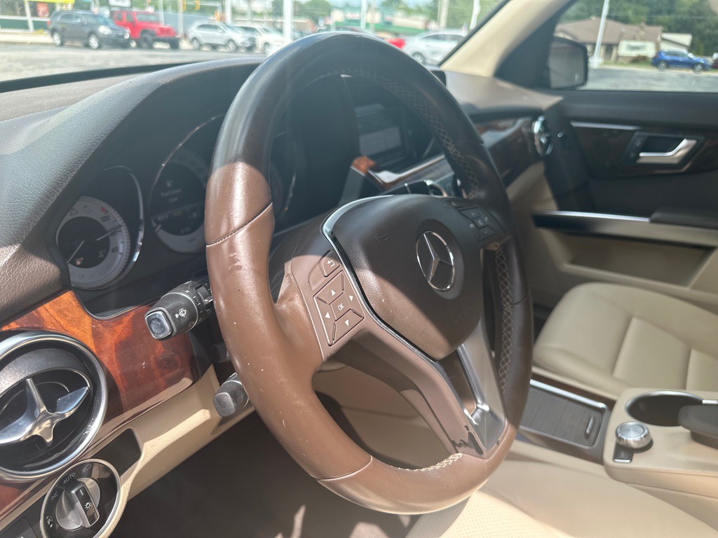 2013 Mercedes-Benz GLK-Class Image 24
