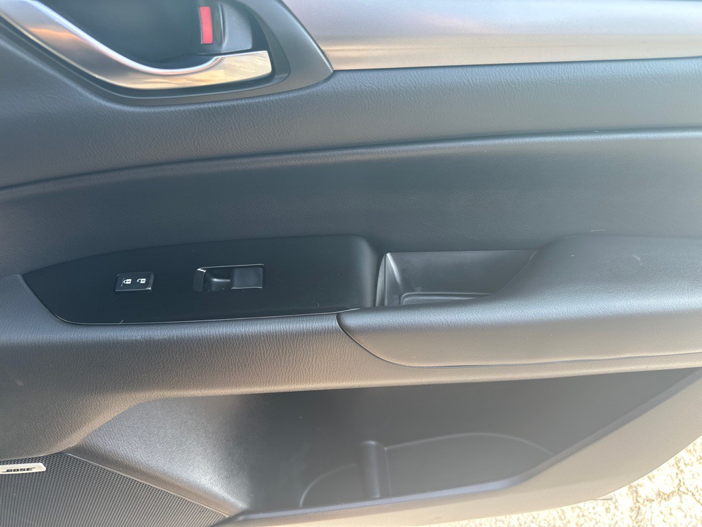 2017 Mazda CX-5 Image 12