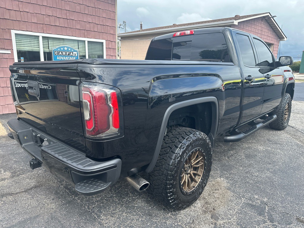 2017 GMC Sierra Image 5