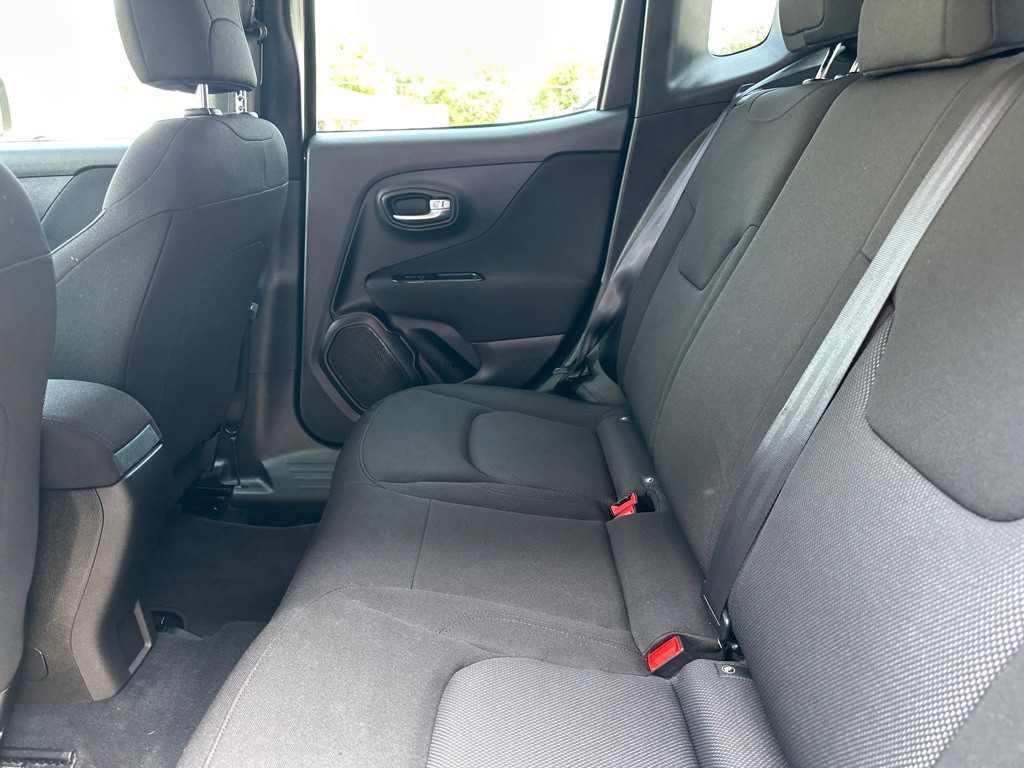 2021 Jeep Renegade Image 16