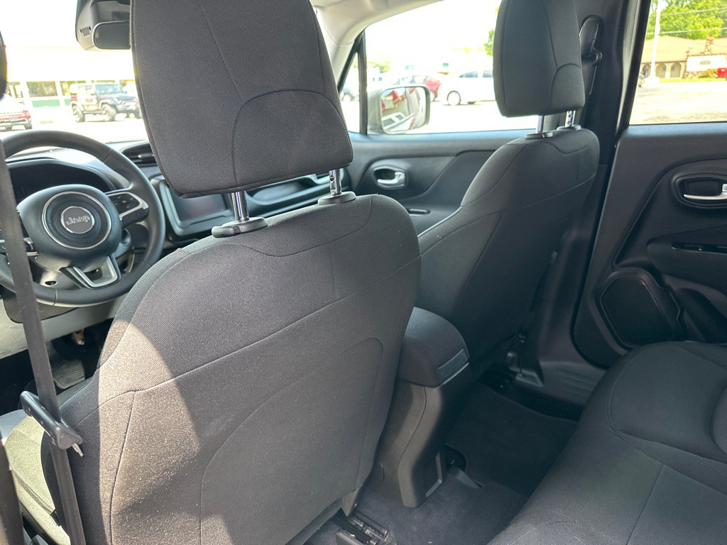 2021 Jeep Renegade Image 17