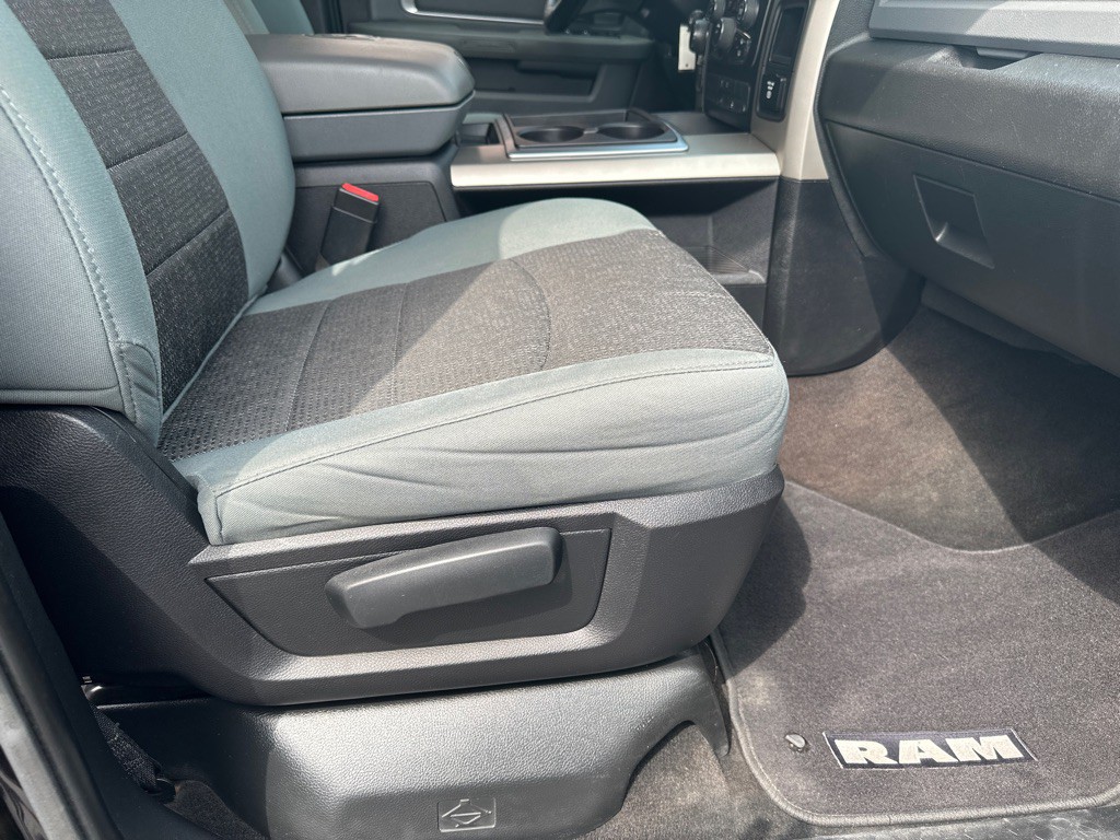 2014 RAM 1500 Image 10