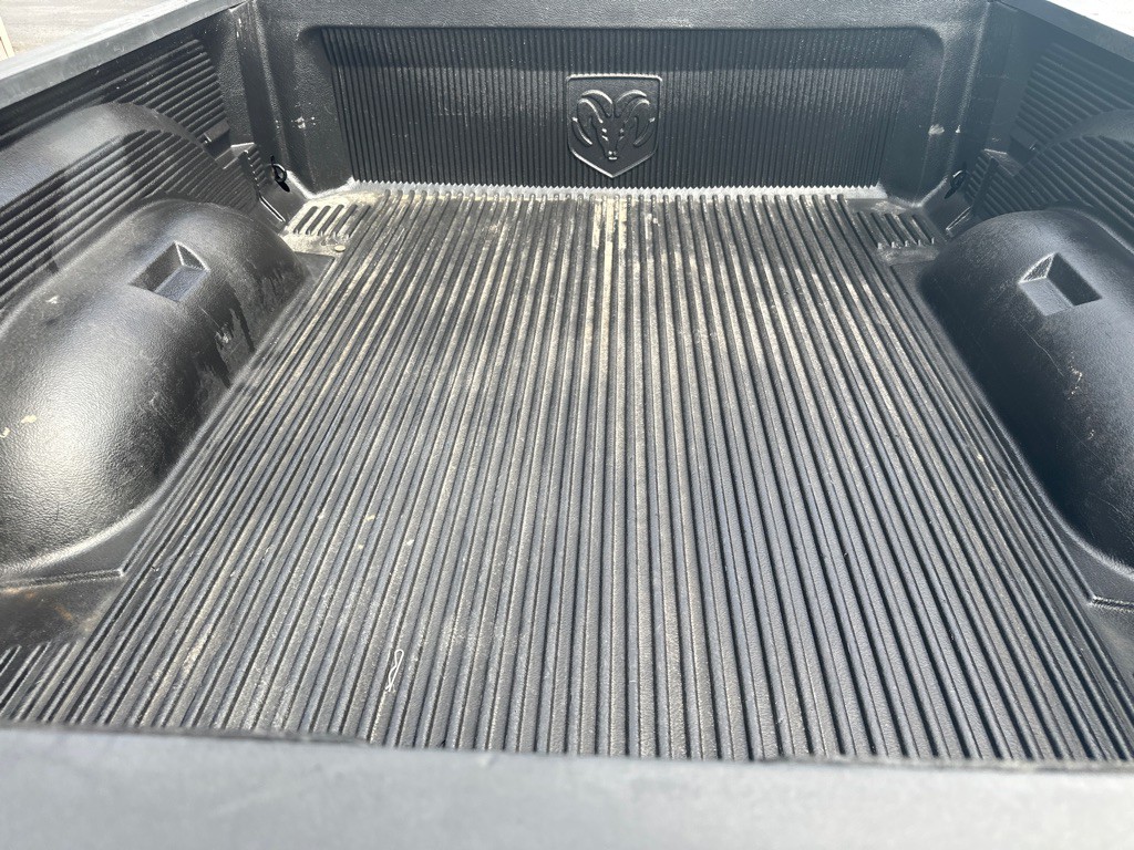 2014 RAM 1500 Image 17