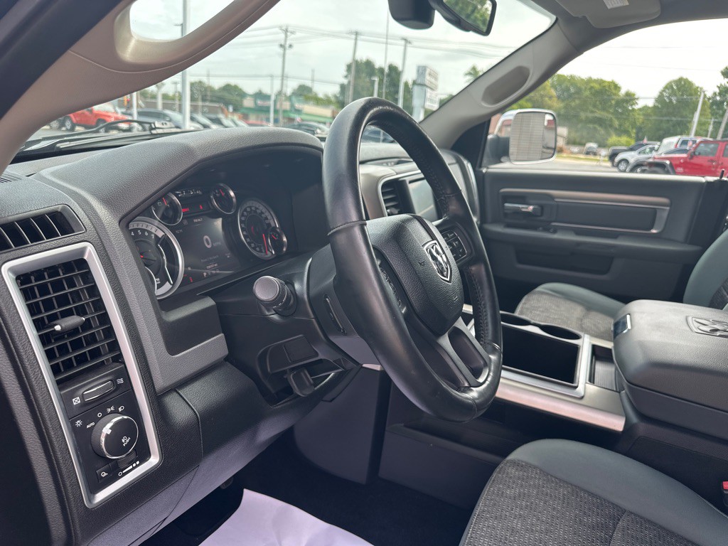 2014 RAM 1500 Image 27