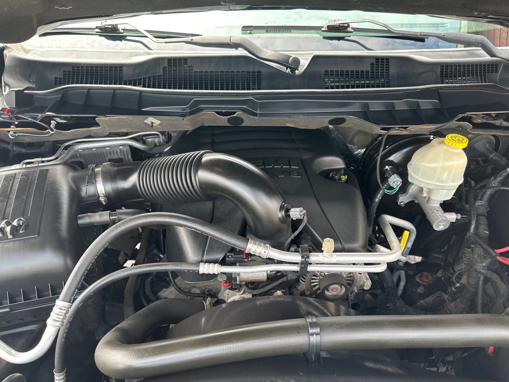 2014 RAM 1500 Image 28