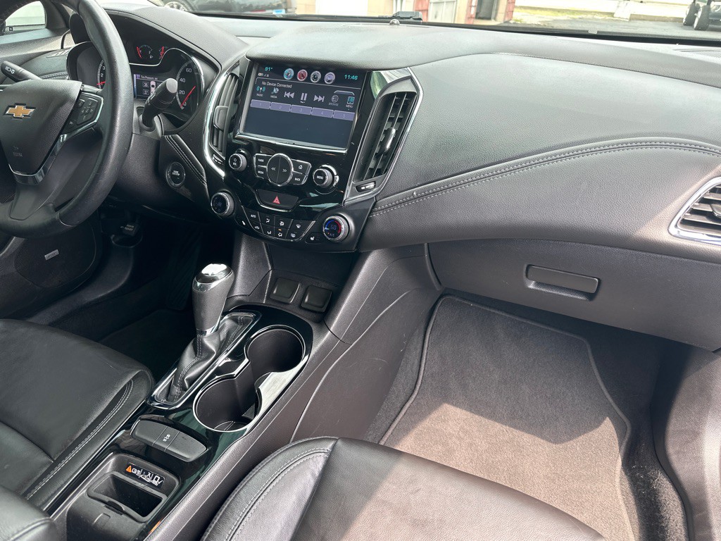 2017 Chevrolet Cruze Image 8