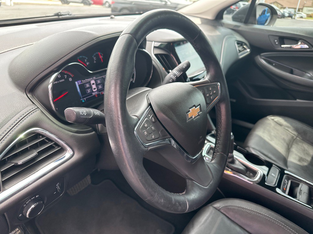 2017 Chevrolet Cruze Image 25