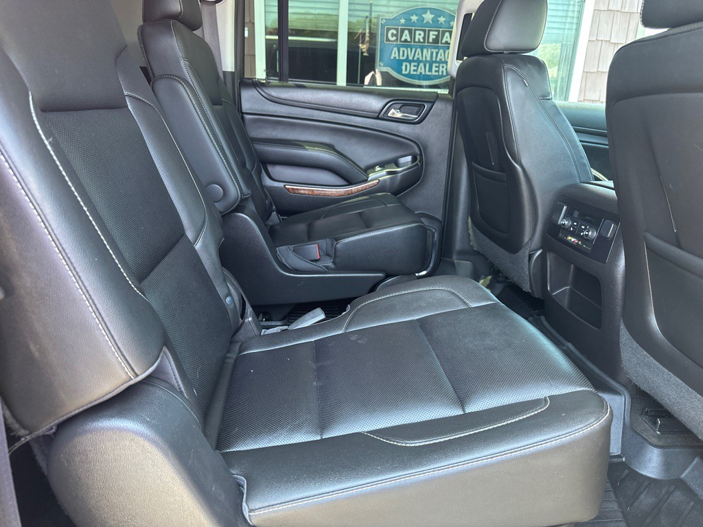 2015 Chevrolet Suburban Image 15