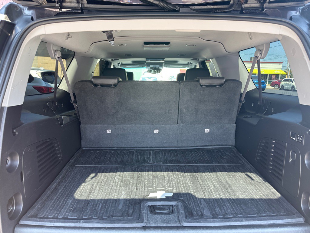 2015 Chevrolet Suburban Image 19