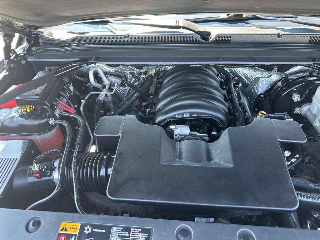 2015 Chevrolet Suburban Image 29