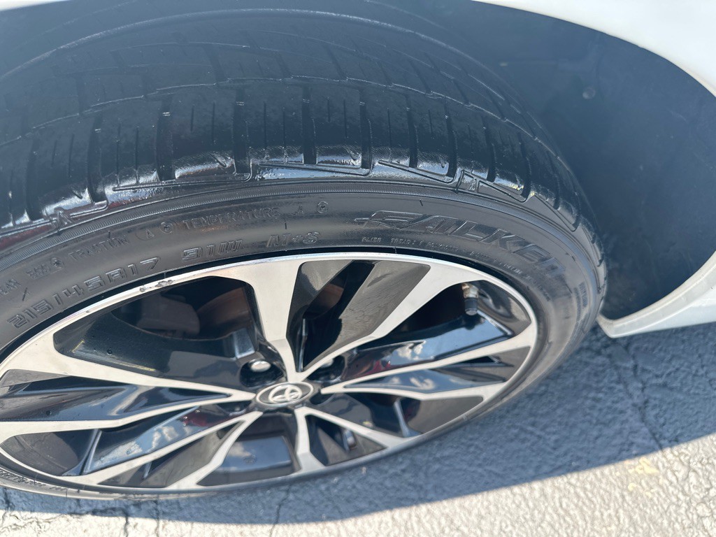 2017 Toyota Corolla Image 6
