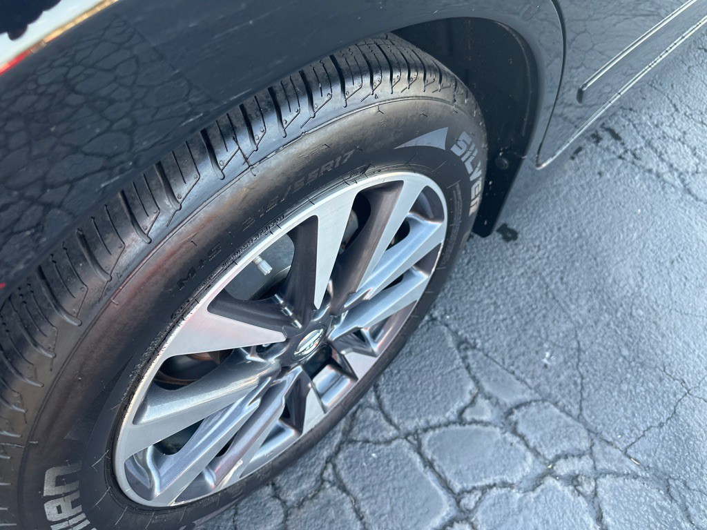 2017 Nissan Altima Image 6