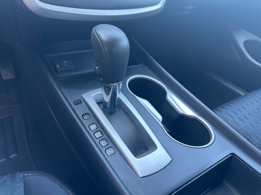 2017 Nissan Altima Image 20