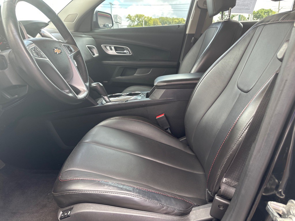 2016 Chevrolet Equinox Image 2