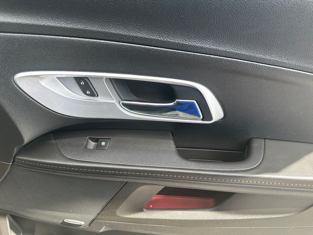 2016 Chevrolet Equinox Image 12