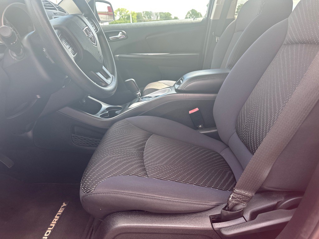 2013 Dodge Journey Image 2