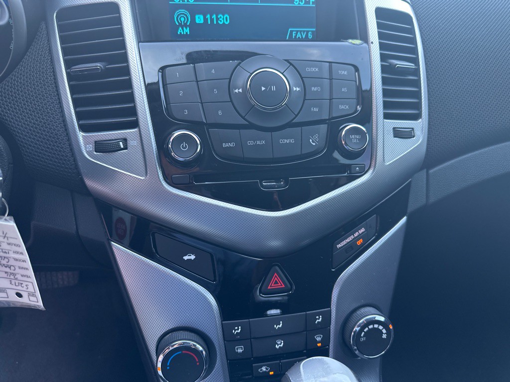 2016 Chevrolet Cruze Image 21