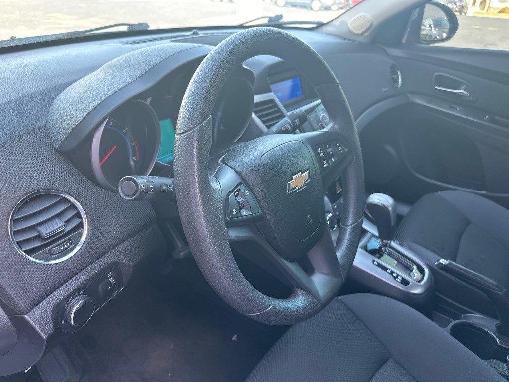 2016 Chevrolet Cruze Image 23