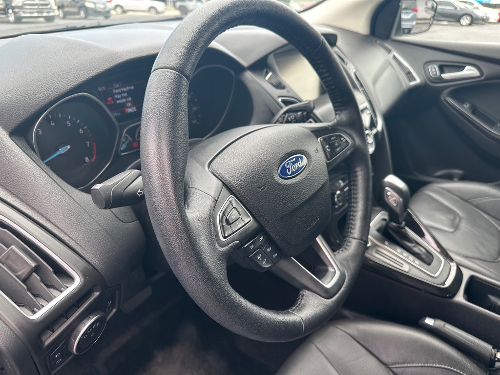 2015 Ford Focus Image 27