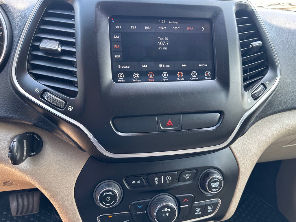 2019 Jeep Cherokee Image 22