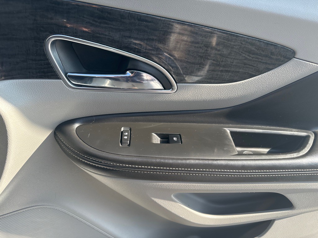 2014 Buick Enclave Image 10