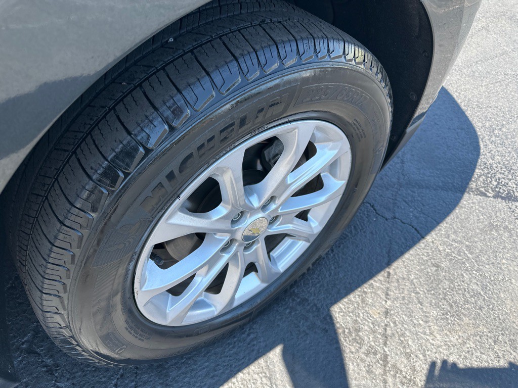 2019 Chevrolet Equinox Image 7