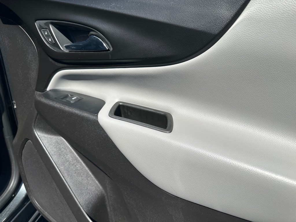 2019 Chevrolet Equinox Image 11