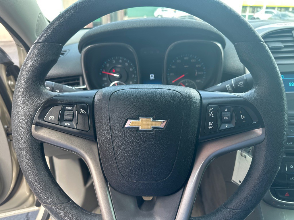 2014 Chevrolet Malibu Image 22