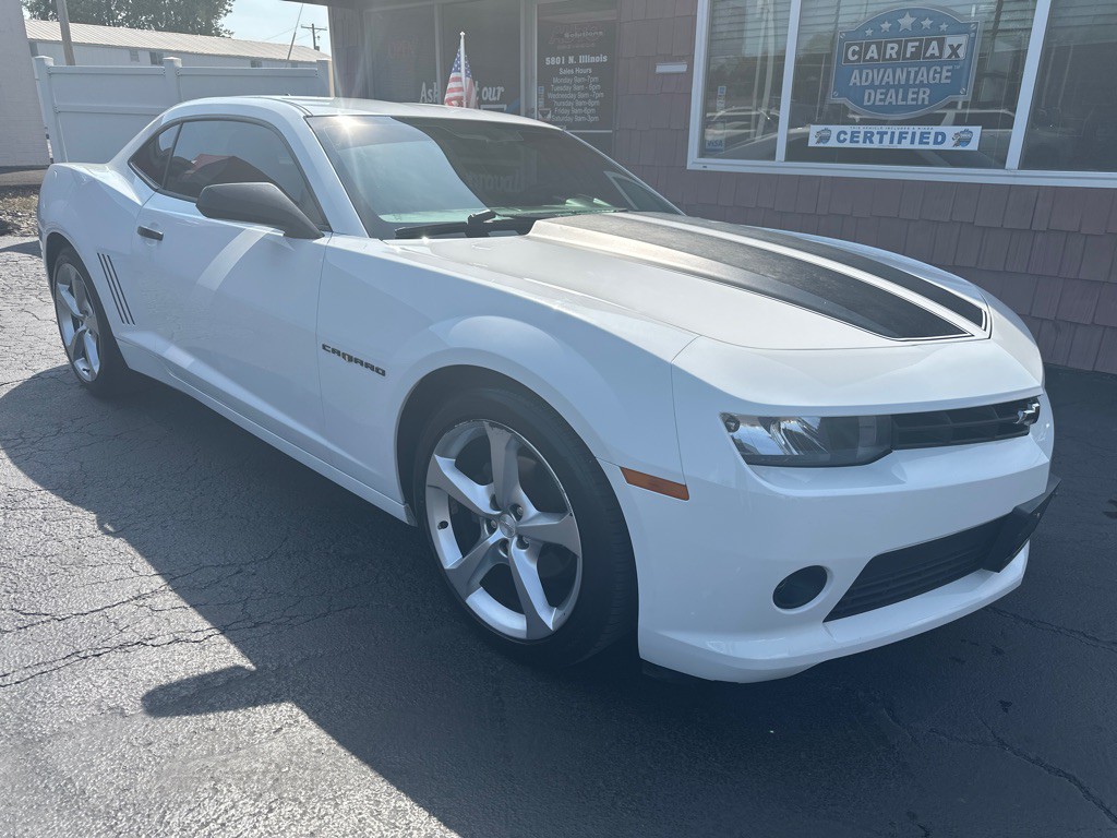 2015 Chevrolet Camaro Image 1