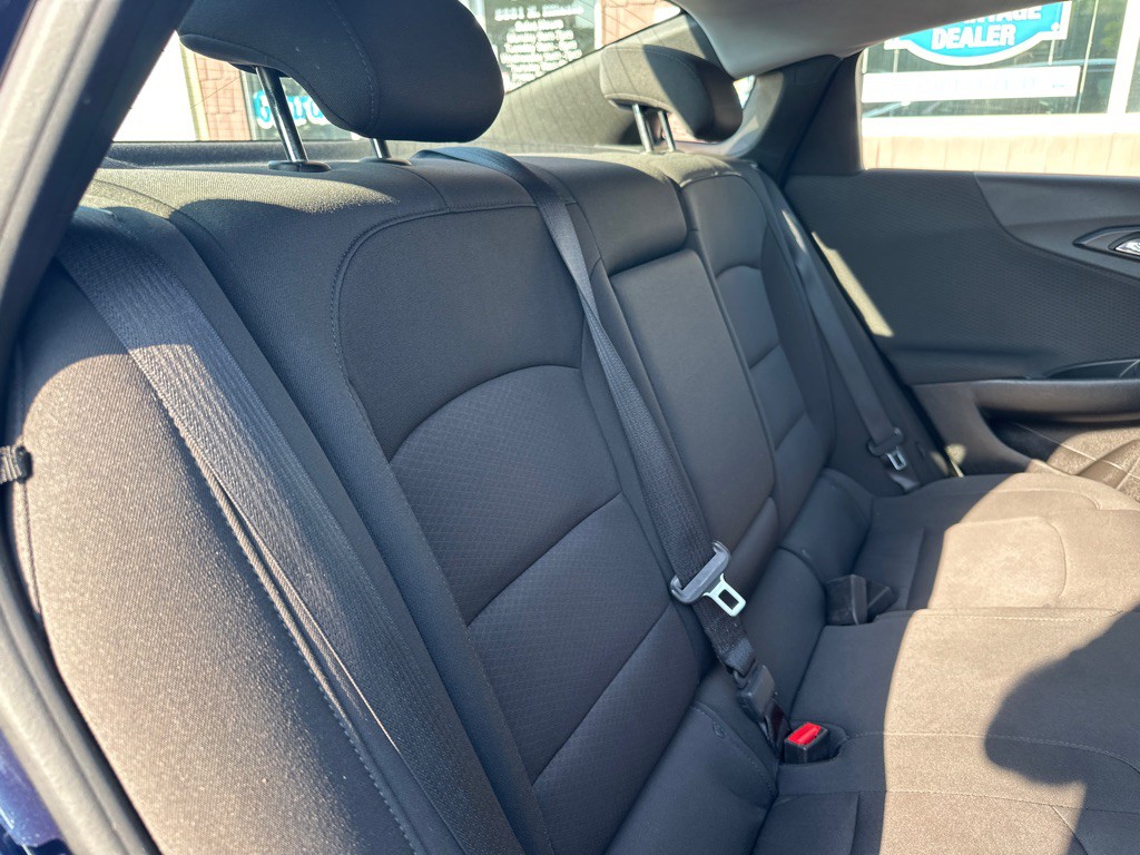 2018 Chevrolet Malibu Image 14