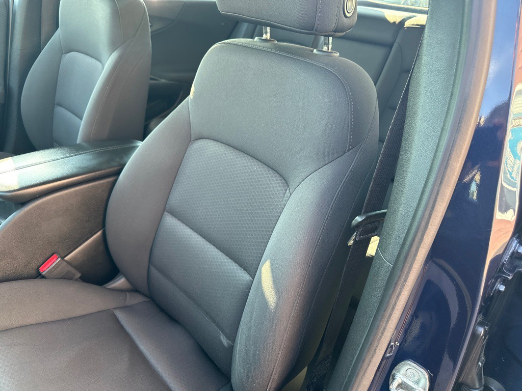 2018 Chevrolet Malibu Image 18