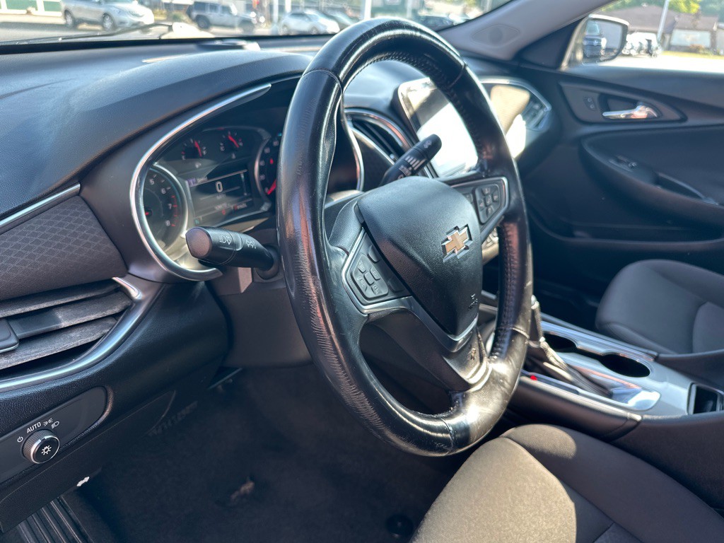 2018 Chevrolet Malibu Image 23