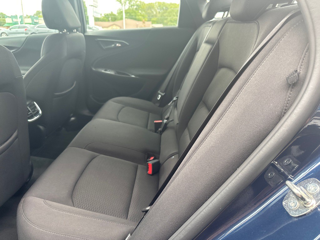 2022 Chevrolet Malibu Image 16