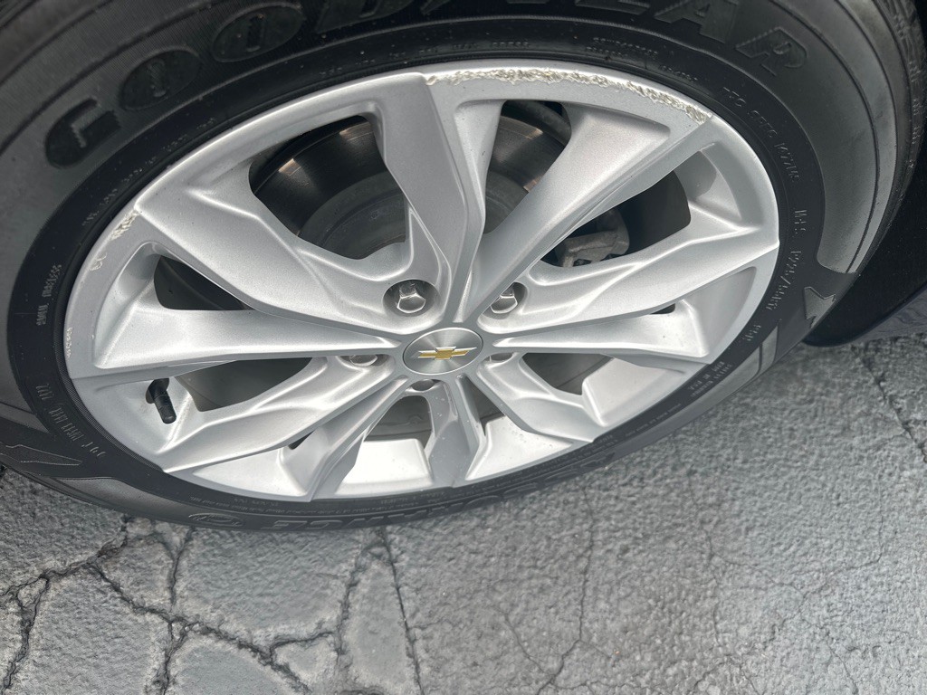 2022 Chevrolet Malibu Image 7