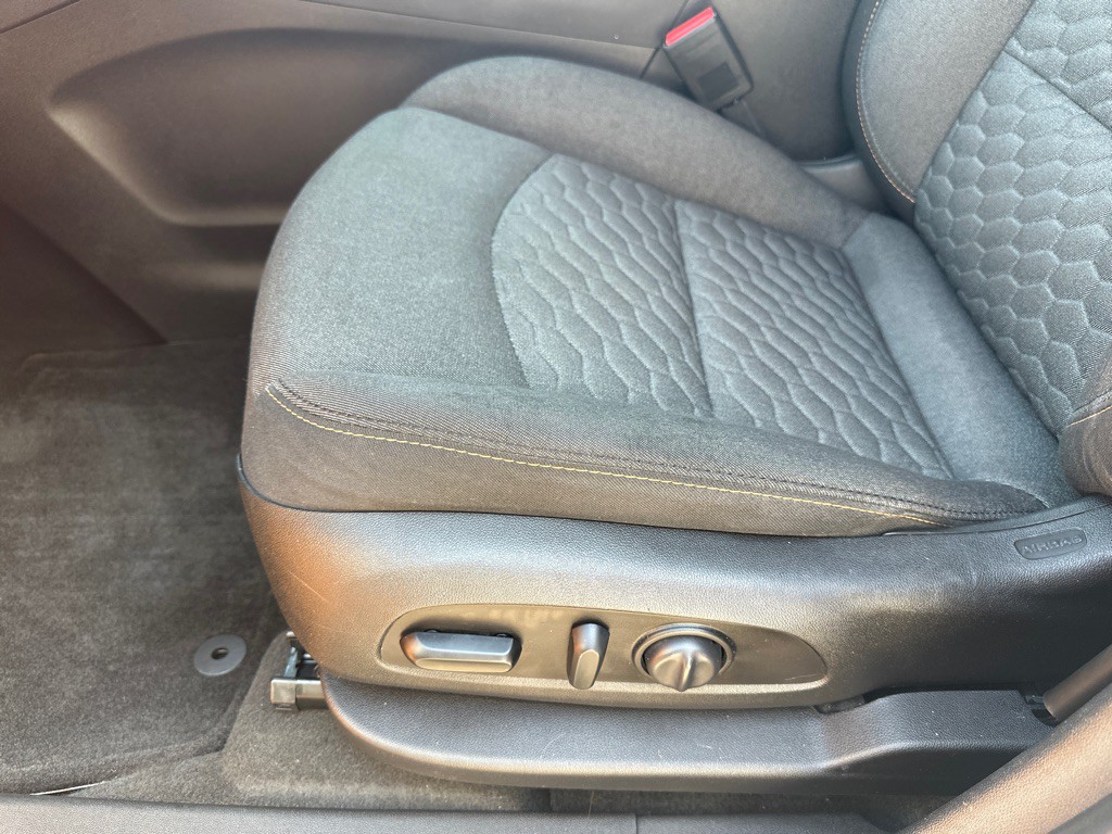 2018 Chevrolet Equinox Image 19